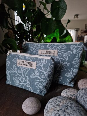 necessär blå - TYNNE - handtryckt tyg